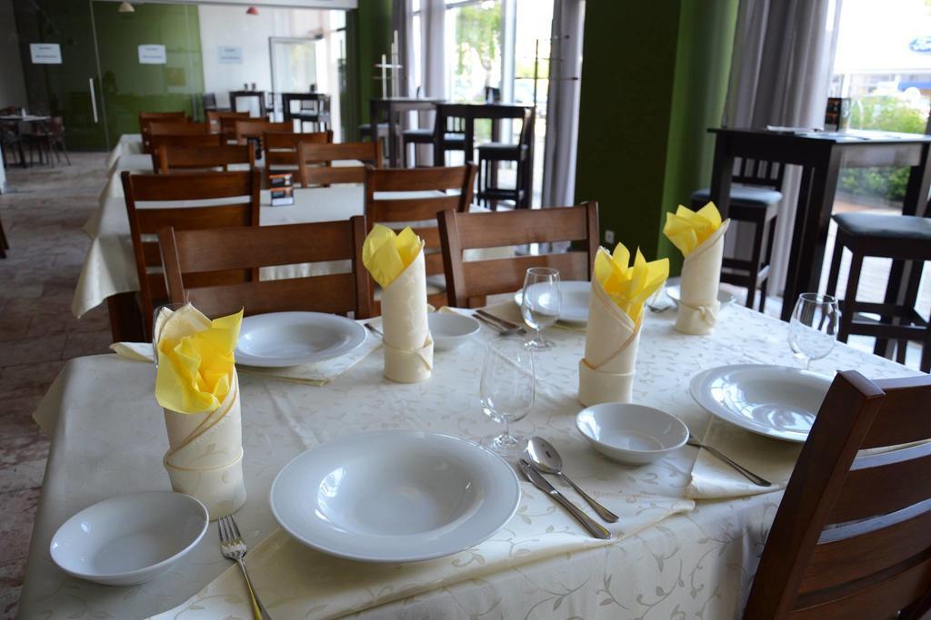 Apartman Elegance ลิฟตอฟสกีมิคูลาช ภายนอก รูปภาพ